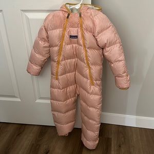 Patagonia 18-24 month old pink bunting!